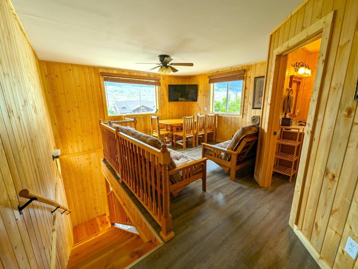 Yellowstone'S Treasure Cabins Gardiner Extérieur photo