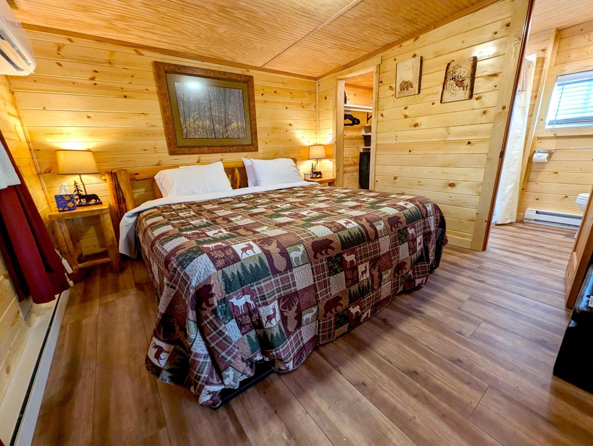 Yellowstone'S Treasure Cabins Gardiner Extérieur photo
