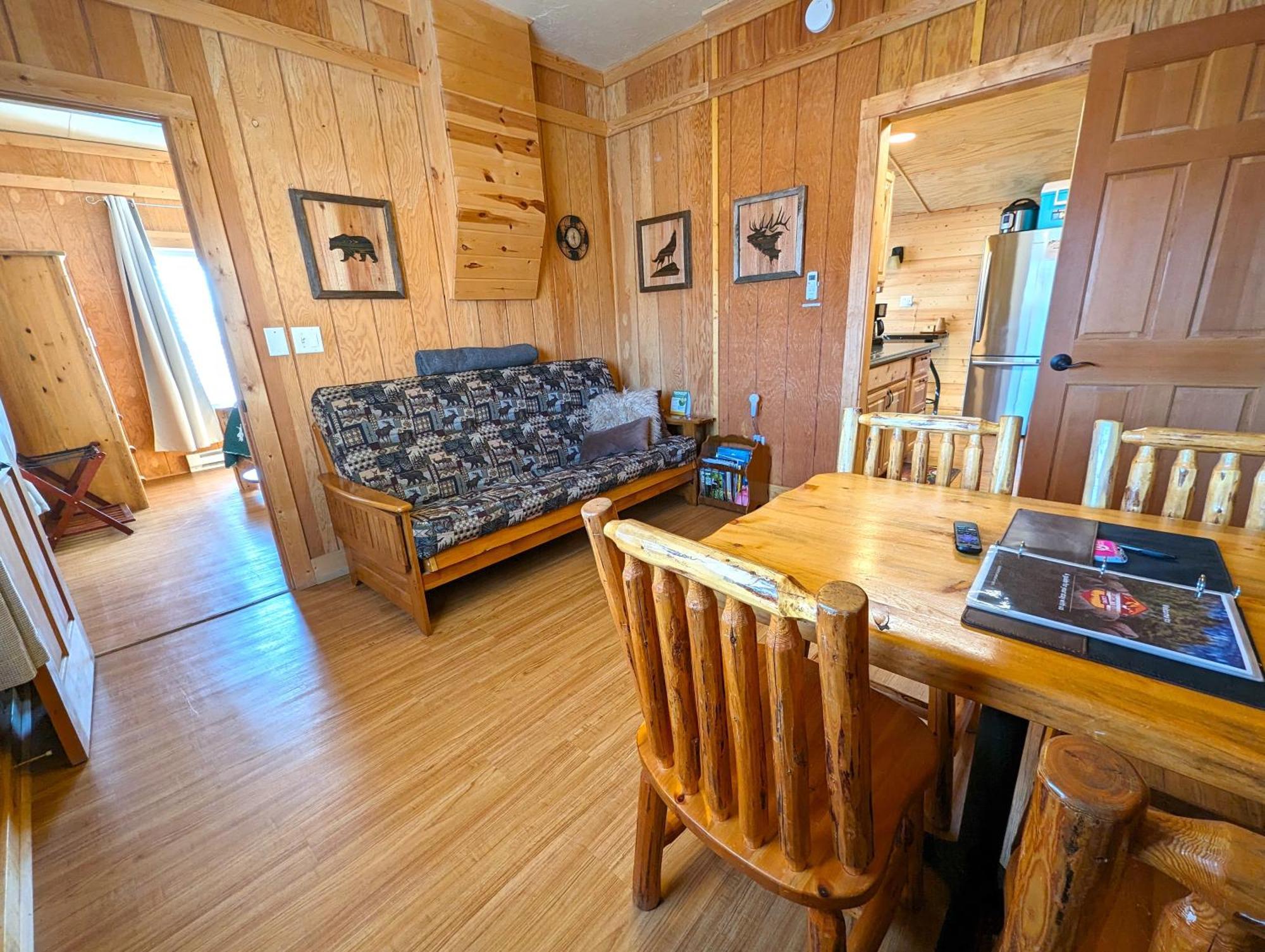 Yellowstone'S Treasure Cabins Gardiner Extérieur photo